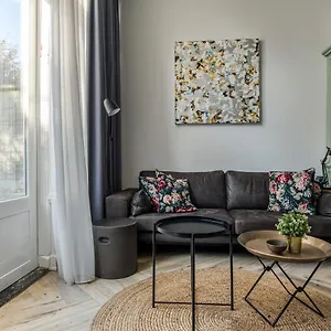 Apartment Hosted By Wendy Willem 1, Den Haag
