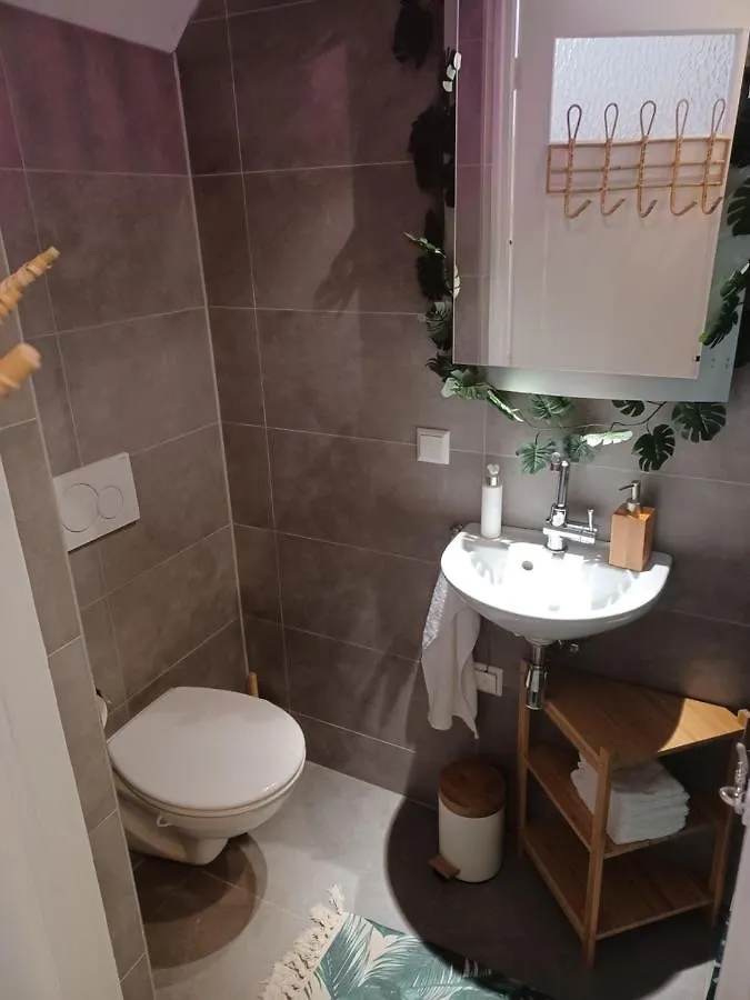 75M2 Indoor Glamping Scheveningen Apartment The Hague Netherlands