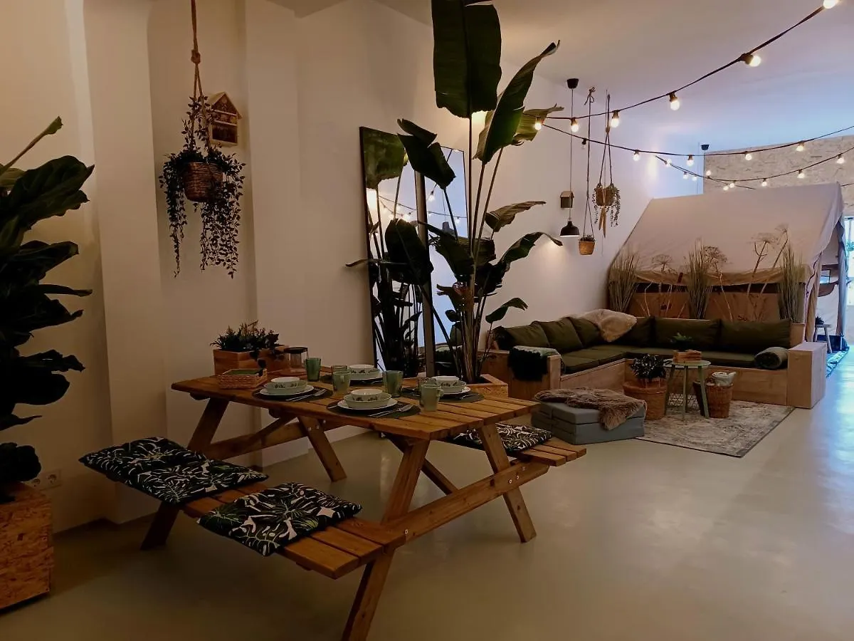 75M2 Indoor Glamping Scheveningen Apartment The Hague